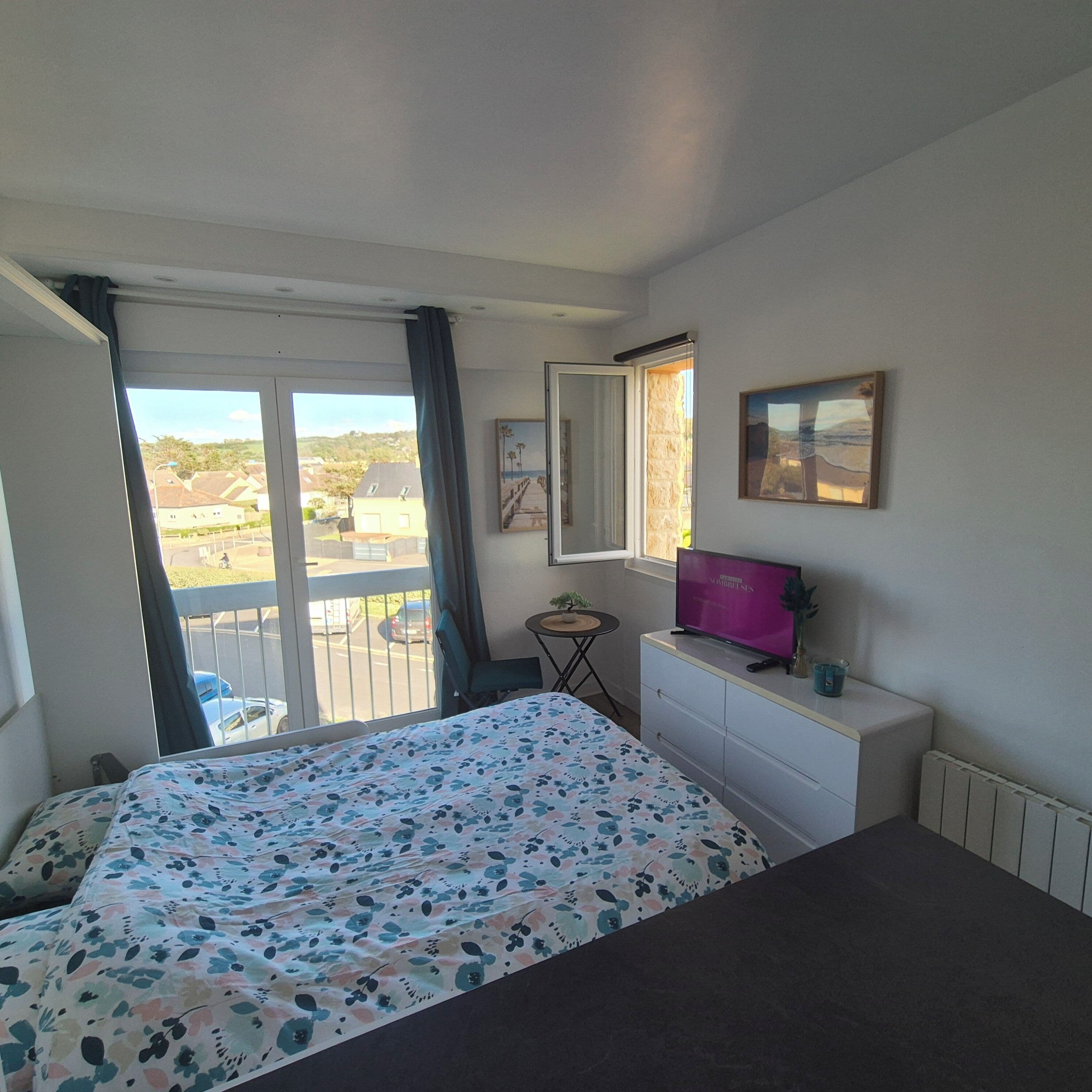 Studio near surf school